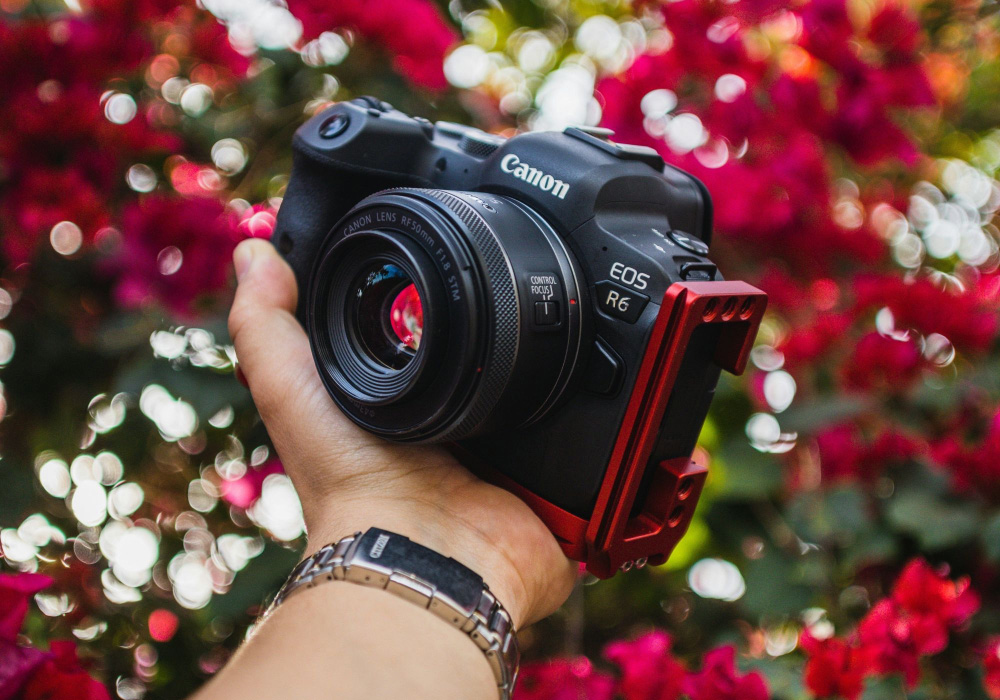Top mirrorless cameras and lenses for travel photography