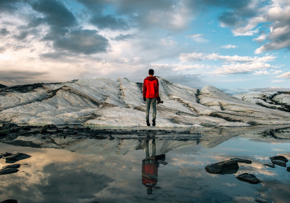 Solo travel: How to travel alone safely and enjoyably